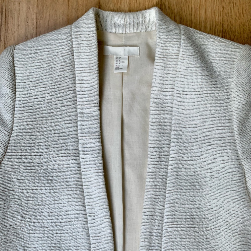 Versatile Cream Overcoat - image 2